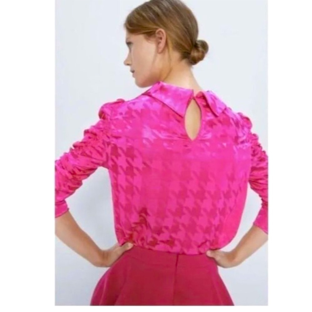 Zara Houndstooth Satin Pink Ruched long sleeve - Picture 2 of 5